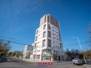 3 AMBIENTES CENTRICO CON COCHERA. IMPECABLE!