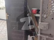 3 badrooms flat for rent with big extra trace bath island