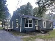 3 Bed/1Bath in Great Neighborhood 27 Ivanhoe Dr #NA