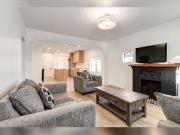3 Bed 1 Bath Upper Suite Mount Pleasant Calgary