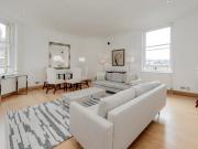 3 bed 1st Floor Flat to rent in Chelsea Kensington And...