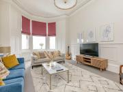 3 bed 1st Floor Flat to rent in Edinburgh City Of...