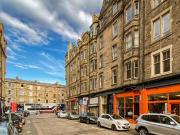 3 bed 1st Floor Flat to rent in Edinburgh City Of...