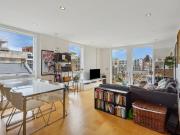3 bed 1st Floor Flat to rent in Islington, N1, from...