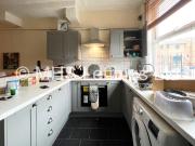 3 bed 1st Floor Flat to rent in Leeds West Yorkshire,...