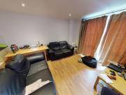 3 bed 1st Floor Flat to rent in Leeds West Yorkshire,...