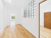 3 bed 1st Floor Flat to rent in Leeds West Yorkshire,...