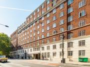 3 bed 1st Floor Flat to rent in London Camden, WC1H,...