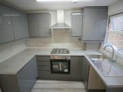 3 bed 1st Floor Flat to rent in London Hackney, E5, from...