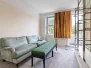 3 bed 1st Floor Flat to rent in London Kensington And... 3 bed 1st Floor Flat to rent in London Kensington And...