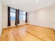 3 bed 1st Floor Flat to rent in London Southwark, SE1,...
