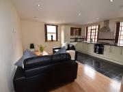 3 bed 1st Floor Flat to rent in Sheffield South...