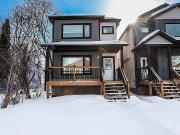 3 Bed 2.5 Bath Duplex Suite For Rent In Norwood