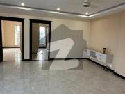 3 Bed Apartment For Rent With Extra Land 11 Central...