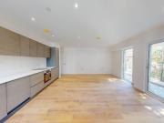 3 bed Apartment to rent in London Hackney, E5, from...