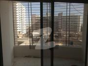 3 bed dd flat for rent in gohor tower in gulshan e iqbal...