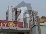 3 Bed DD Front Side Facing Lucky One Apartment Available...