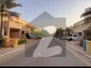 3 Bed DD Villa On Park Street In Precinct 10A Investor Price