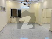 3 bed drawing apartment 1 st floor full renovated