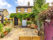 3 Bed, End of Terrace, Scissett, Huddersfield, HD8...