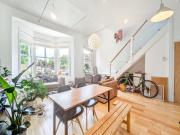 3 bed flat / apartment jerningham road london se14...