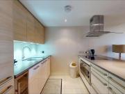 3 Bed Flat, Banyan House, SW6