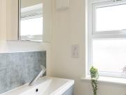 3 Bed Flat, Clifton Park Road, BS8