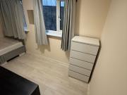 3 Bed Flat, Ealing Broadway, W5