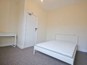 3 Bed Flat, Elm Av, NG3