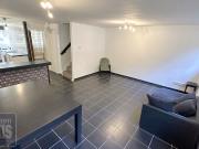 3 Bed Flat Exeter Drive Sheffield S3 7TW Hallam Hills Ltd