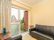 3 bed Flat for Rent