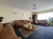 3 bed flat for sale