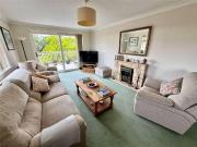 3 bed flat for sale