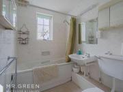 3 bed flat for sale