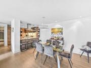 3 bed flat for sale