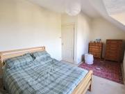 3 bed flat for sale