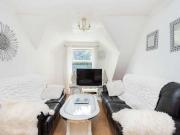 3 bed flat for sale