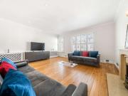 3 bed flat for sale