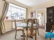 3 bed flat for sale