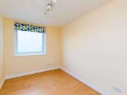 3 bed flat for sale