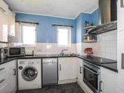 3 bed flat for sale