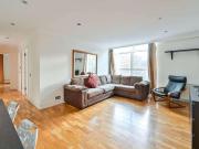 3 bed flat for sale