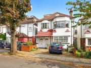 4 bed flat for sale