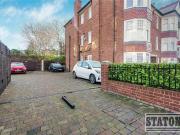 3 bed flat for sale