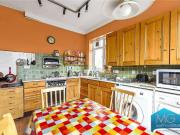 3 bed flat for sale