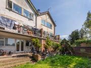 3 bed flat for sale
