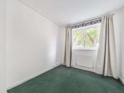 3 bed flat for sale