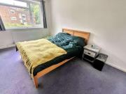 3 bed flat for sale
