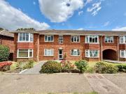 3 bed flat for sale