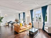 3 bed flat for sale